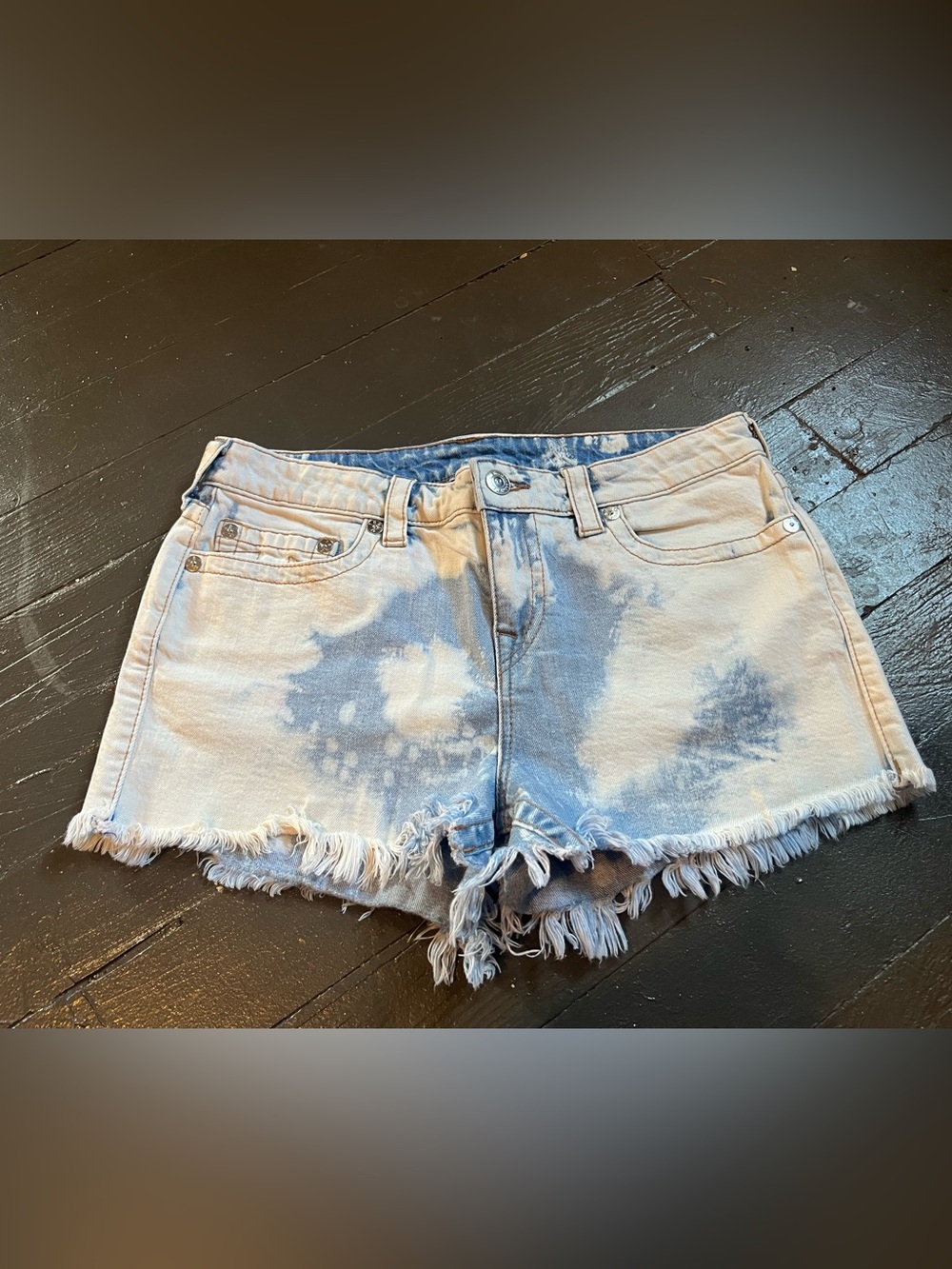 True Religion Blue and White Tie-Dye Frayed Hem Denim Shorts